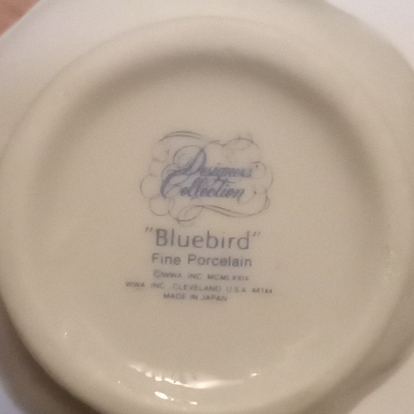 Adorable Fine Porcelain Trinket Bird Basket - Picture 10 of 10